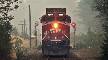 Gigantic CP Double Stack with 3 DPUs In Thick Fog On The CP Cascade Sub!