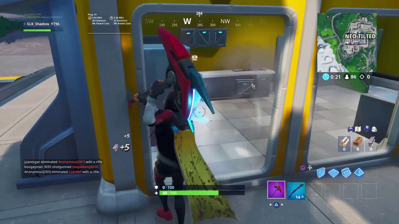 Use Nana Cape back bling inside a banana Stand