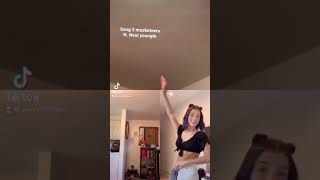  Screen Look With charlidamelio