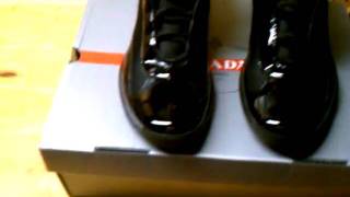 gras aanvaardbaar blad Prada Sneakers Black Patent Leather - YouTube
