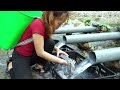 [TIMELAPSE] Fishing Technique Using Stones in the Stream / Harvesting A Lot Of Fish Go To Sell.