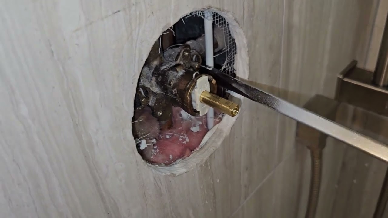 Pfister Shower Faucet Won't Turn Off? Easy Fixes and Solutions