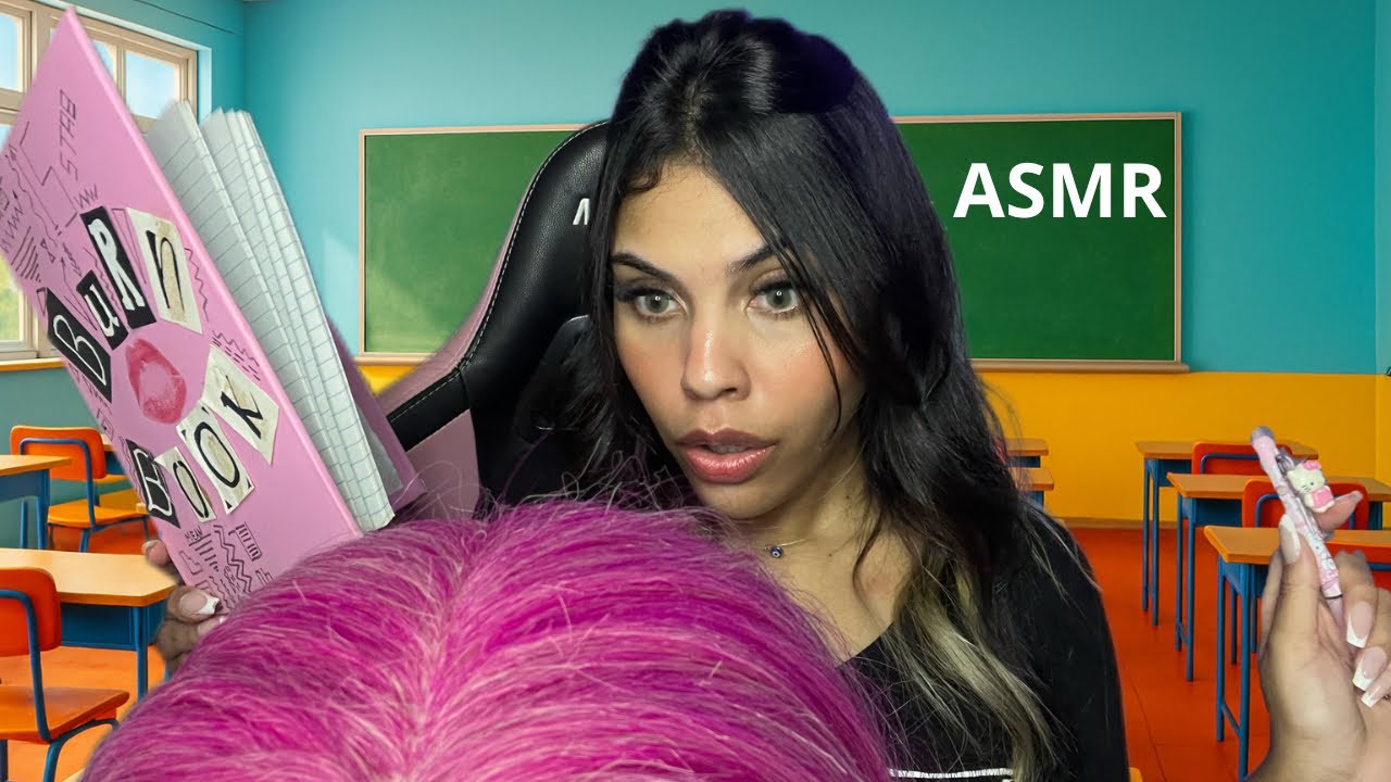 ASMR A Garota Obcecada Brinca com Seu Cabelo Enquanto Você Dorme na Aula ✂️🎡
