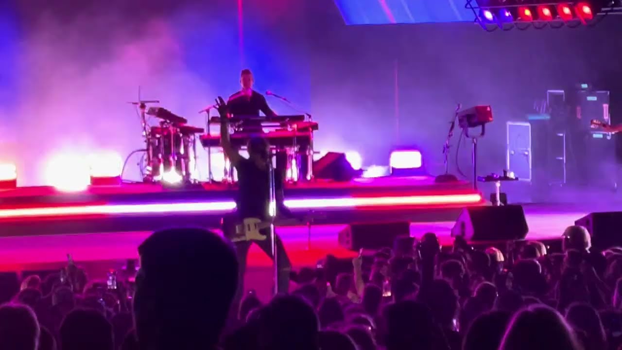 Keith Urban - Kiss a Girl/Who Wouldn’t Wanna Be Me @ PNC Music Pavilion - Charlotte, N.C. (05/30/25)