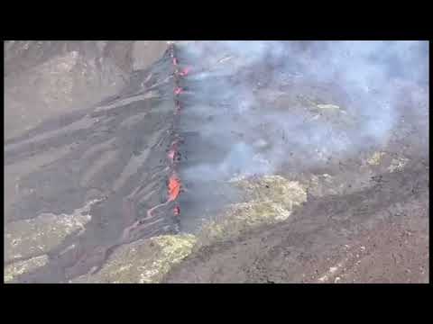 Piton de la Fournaise : de nouvelles images de l’éruption