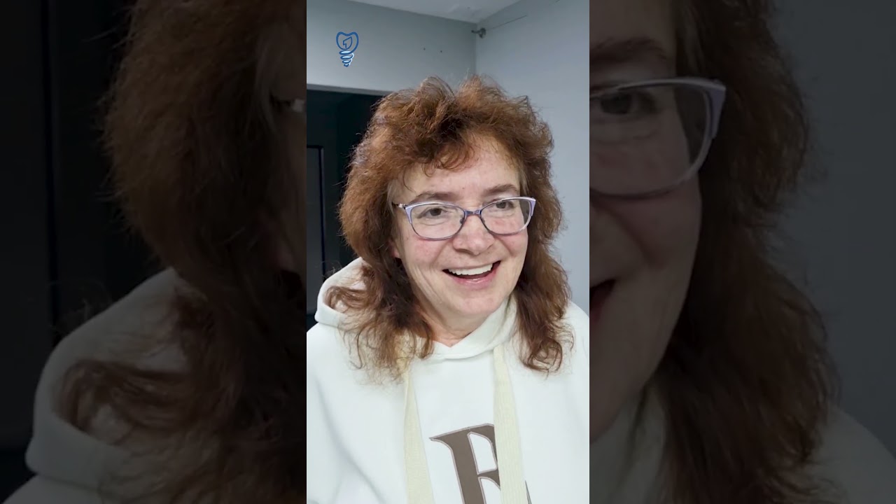 Женщина в любом возрасте хочет быть красивой. Новая улыбка на финальной стадии. Имплантация зубов.