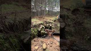 Download Lagu Kan deze simpele truc echt elke leiding ontstoppen? 🪵🚜💥 MP3