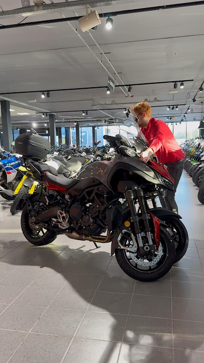 The Yamaha Niken! 😍 #yamaha #niken #bikelife #bikelife #shorts