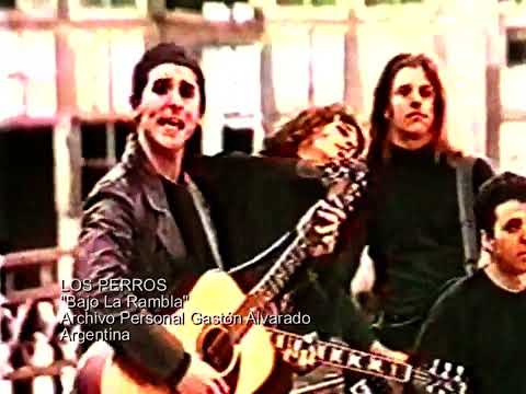 LOS PERROS  Bajo La Rambla
