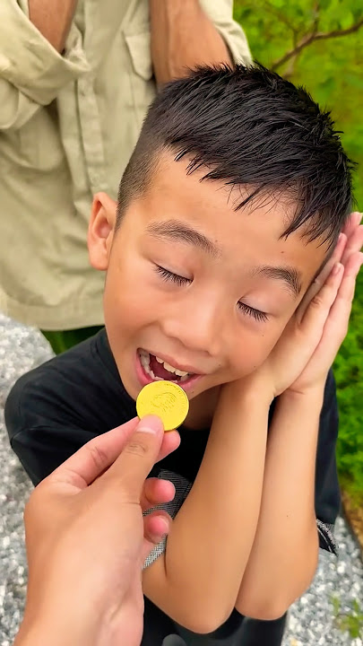 Ông nội t  ộ i nghiệp v à Em b é d   ễ thương R ấ t bu ồ n cười OBJ🍒🍓🍉🍎🍭#shorts #cute  31625