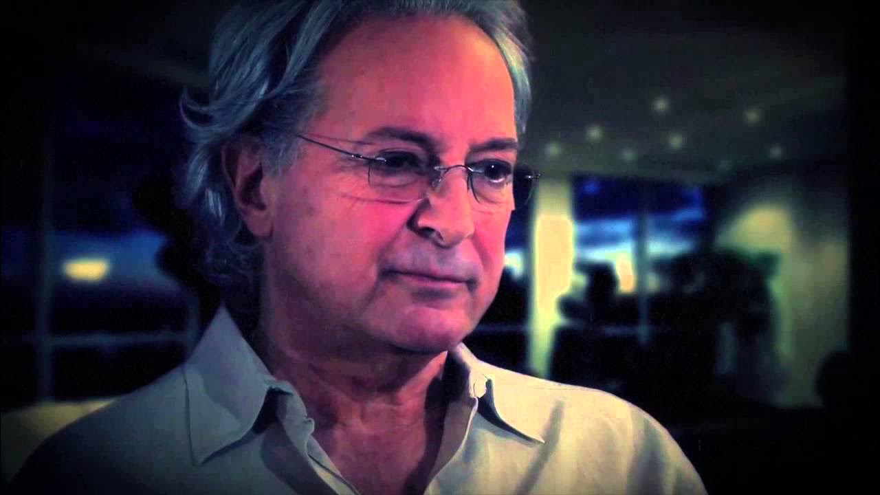 Ruth Madoff Blue Jasmine reacts to bernie Madoffs arrest in Bankster