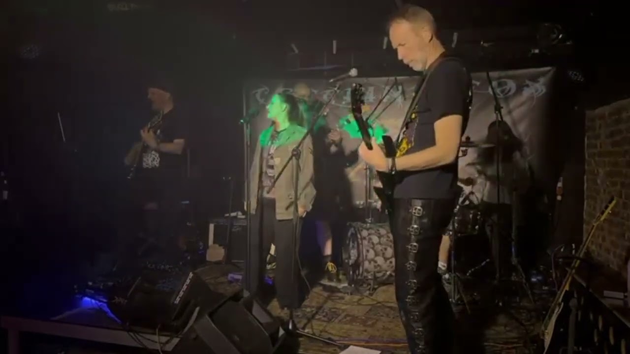 CREEPING FOX live im STAPELTOR Duisburg