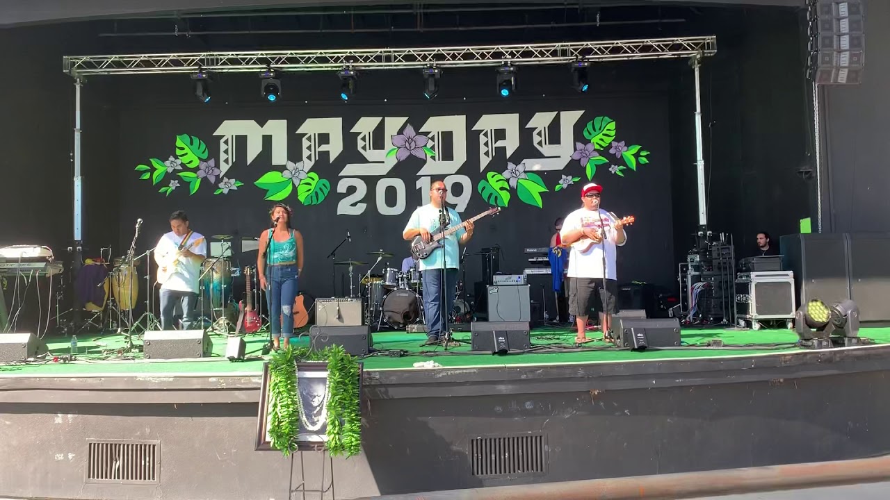 Hawaiian royalty music everyone knows YouTube