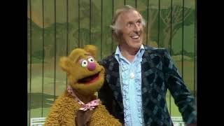 Muppet Songs: Bruce Forsythe and Fozzie Bear - Side by Side