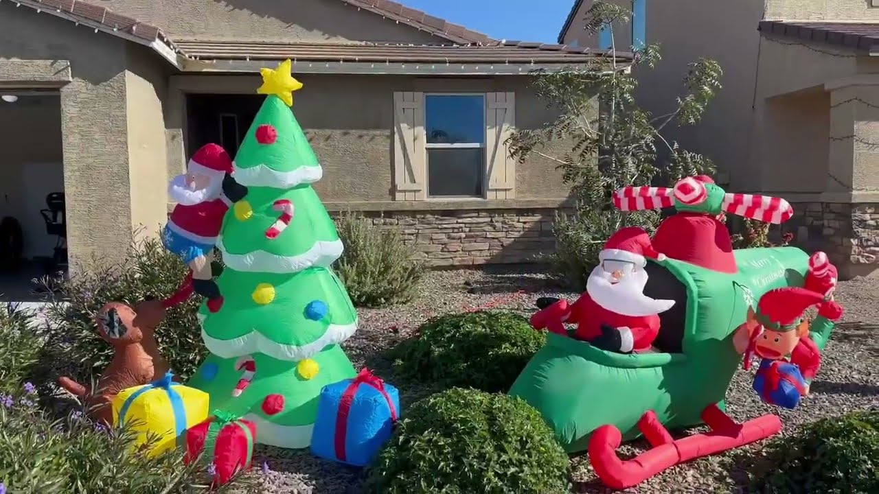 Let Your Yard Sparkle with Christmas Magic! 🌟⛄