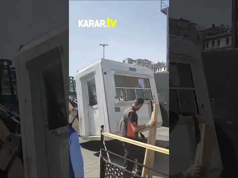 Beyoğlu Belediyesi Karaköy Sahili’ne kurulan işletmeyi kaldırdı  #shorts