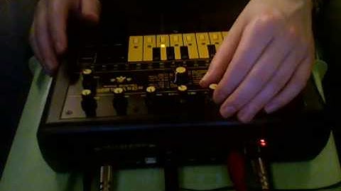 TB303 x0xb0x WASP Overdrive def 3