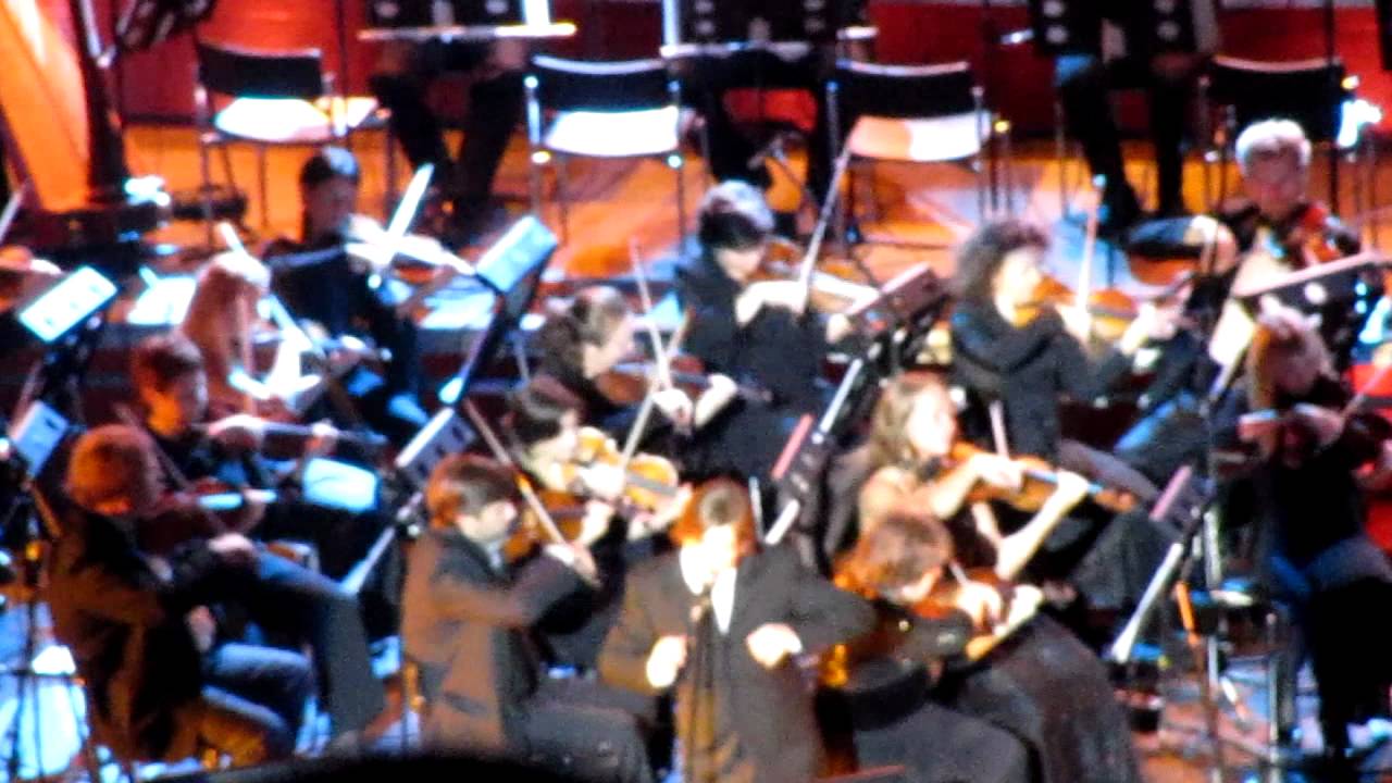 БИ-2 - Школа танцев, СПб, 12.10.2011 (7) - YouTube