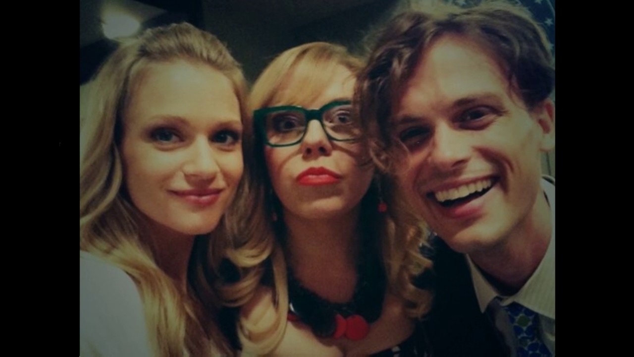 Matthew Gray Gubler & AJ Cook - Closer