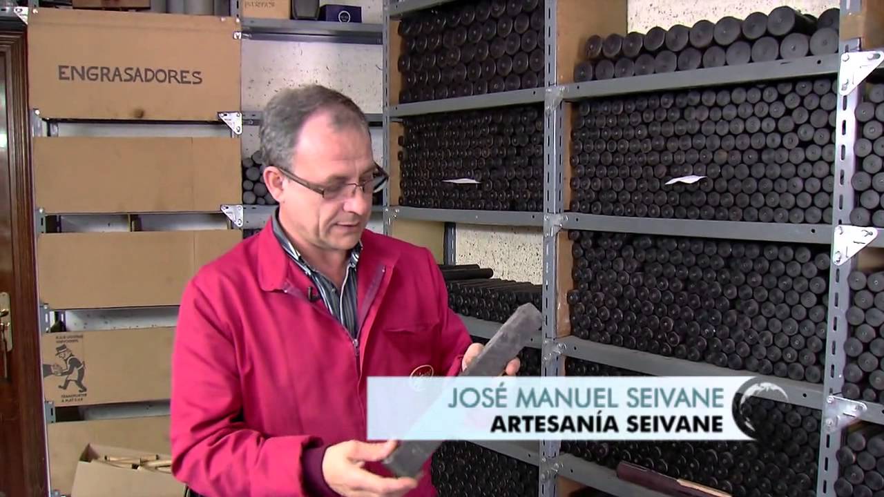 DGPM 1053 - 5: De la madera al escenario