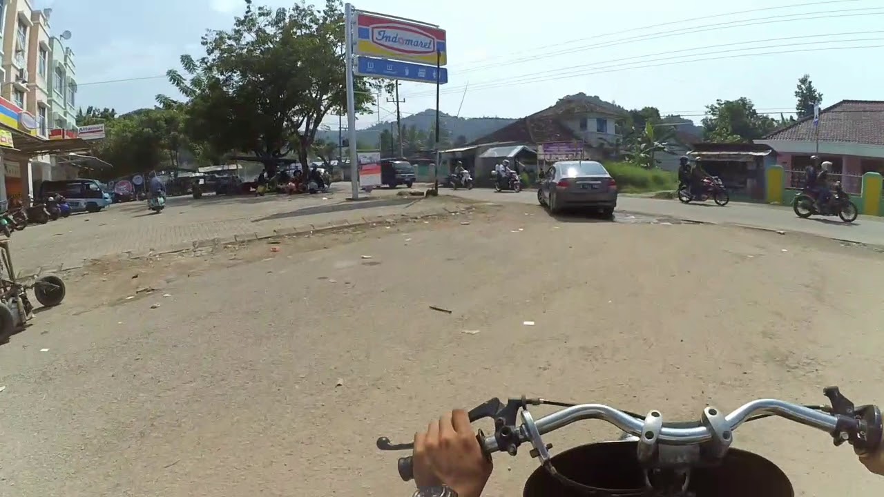 Ivooxid Sejumlah Objek Wisata Pantai Di Lampung Sepi