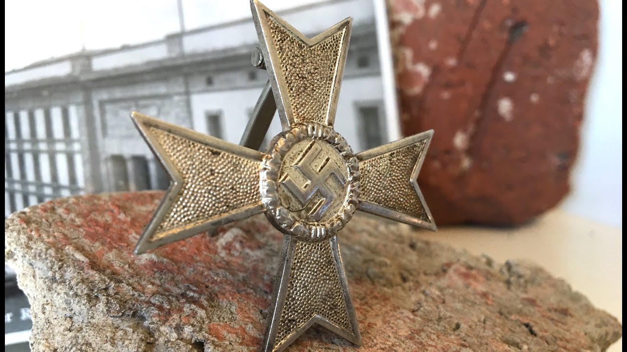 Reich Chancellery Relics - Trophies Seized by Allied Troops - YouTube