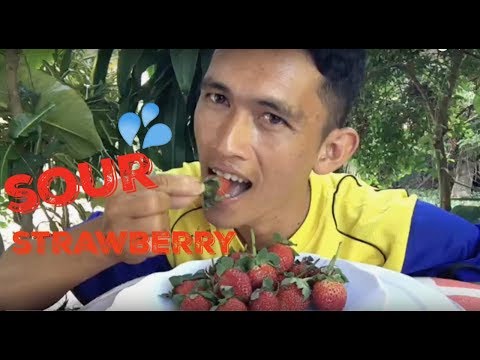 Sour Strawberry!! | Mukbang | Let's Eat