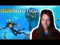 Marine biologist plays SUBNAUTICA - Gameplay part I