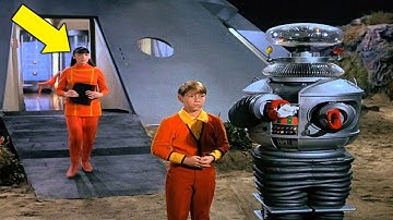 Lost In Space (1965): 20 Weird Facts You Didn