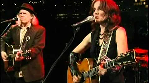 Patty Griffin with Buddy Miller - Never Grow Old  ...