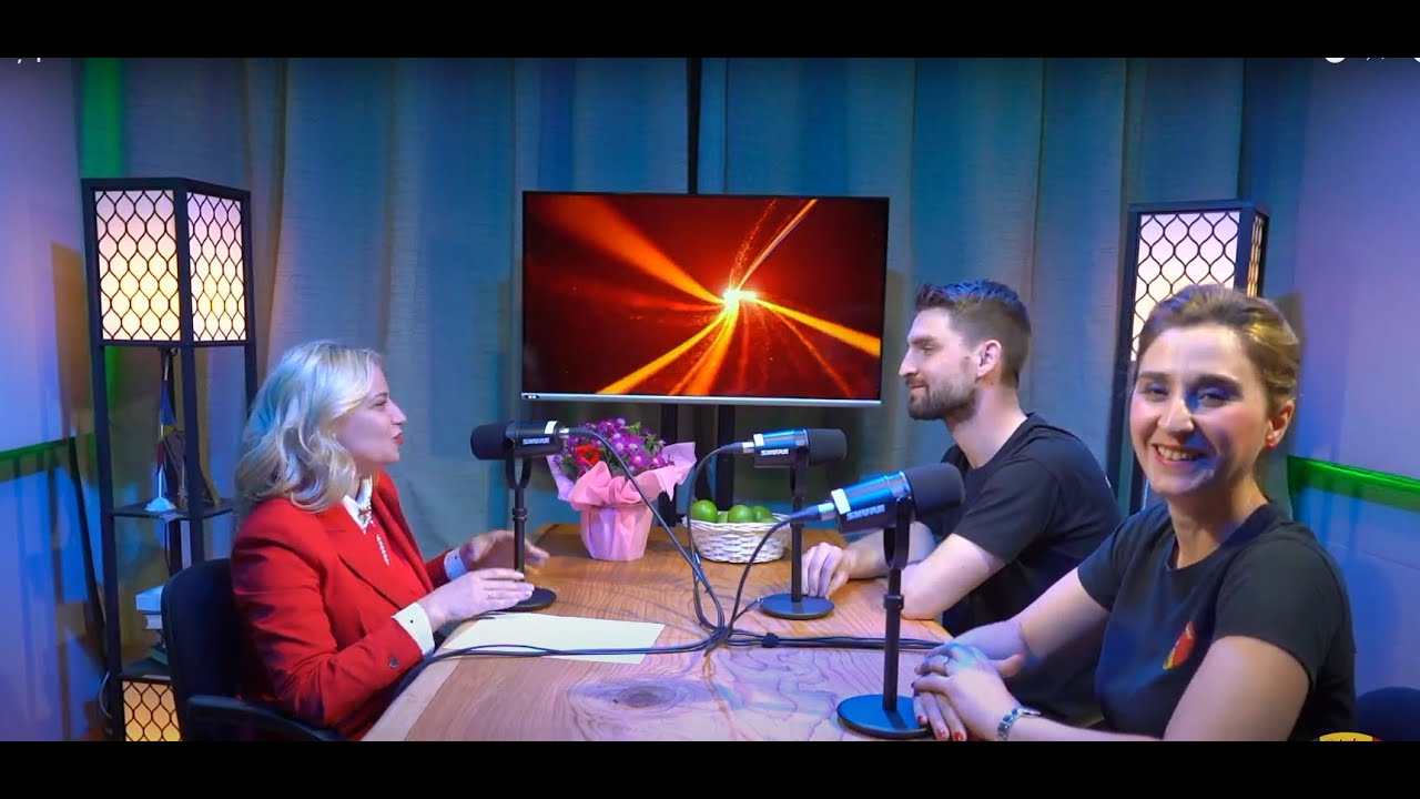 Cuplu acasă și pe scenă I Andreea Irimescu & Marian Mariut - YouTube