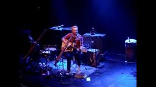 Xavier Rudd - TO LET / FOOTPRINT (Live at Paradiso, Amsterdam, 24-11-2010)