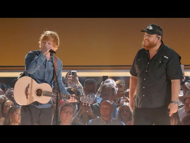 Ed Sheeran - Life Goes On ft. Luke Combs (Live at the 58th ACM Awards) class=