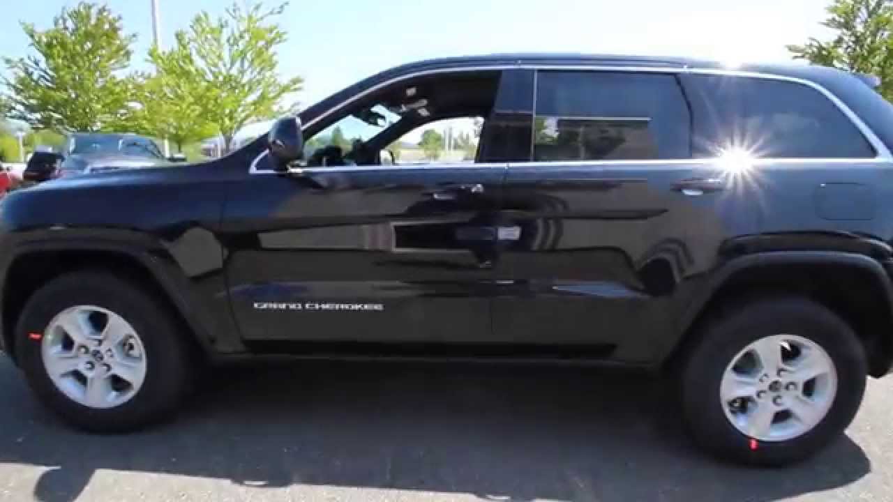 2015 Jeep Grand Cherokee Laredo Brilliant Black Crystal