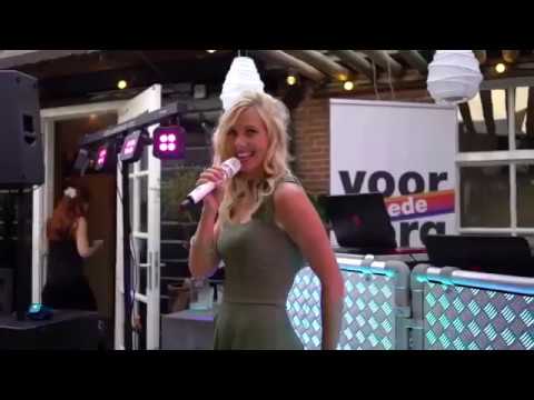 Videovoorbeeld van Duo Swart Wit