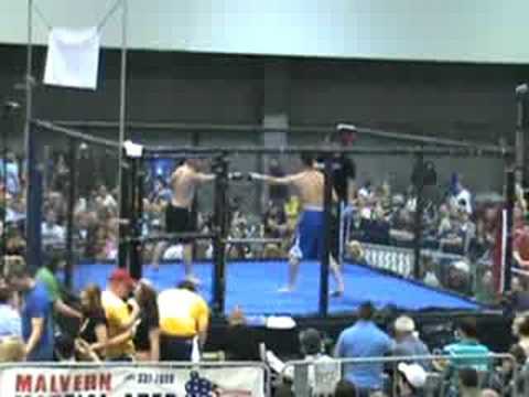 Nathan Dickenson versus Donovon McCart MMA Cage Fight