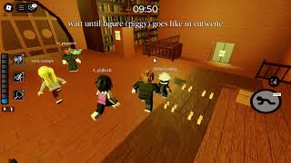 Playing doors but made in piggy build mode!!