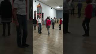 BOURREE à 2 ( 3 temps ) dansée à Lombers 81