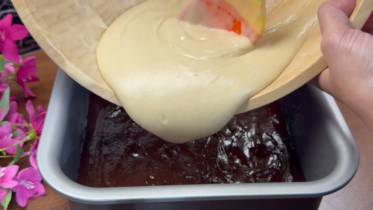 Choco-Vanilla Duo Cake | 2 in 1 Vanilla & Chocolate Cake By Continental Food