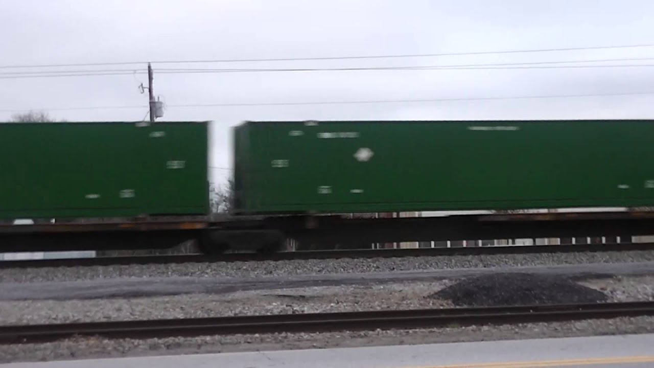 Union Pacific Eastbound Intermodal Douglasville,Ga.3-3-2014 - YouTube