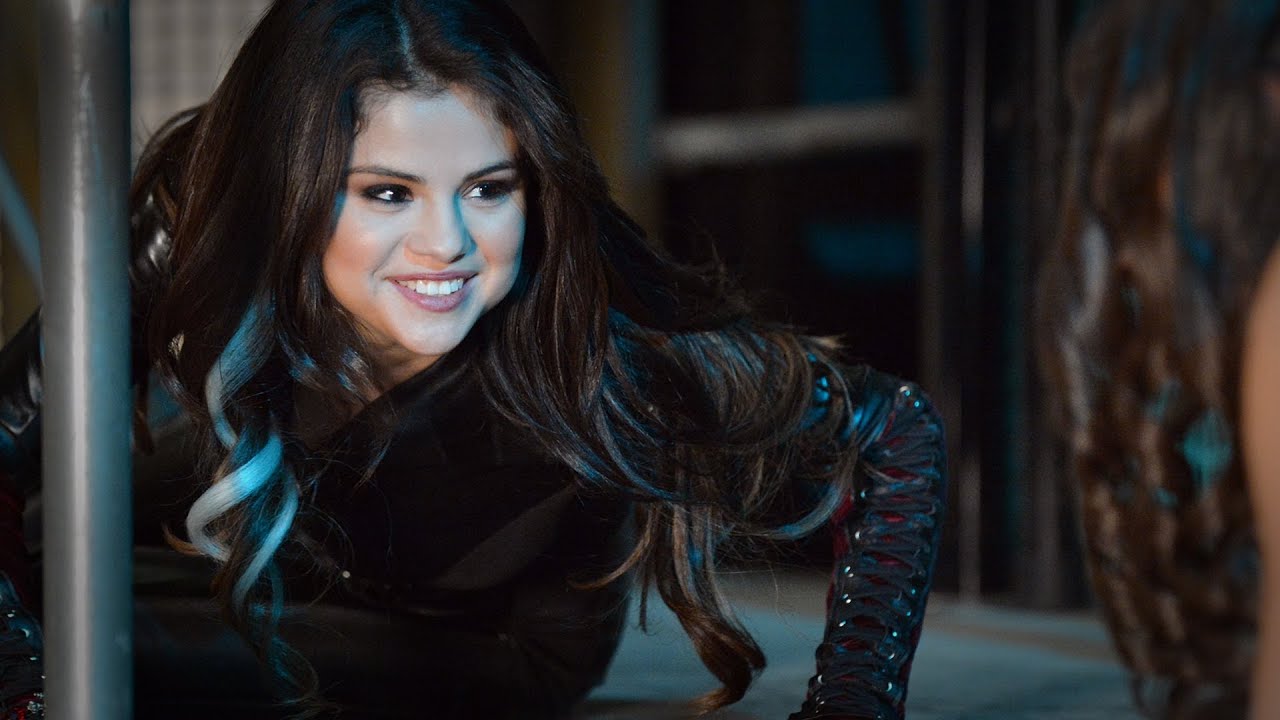 Le Retour des Sorciers : Alex contre Alex - Inédit Disney Channel - Bande Annonce - Le 1er Juin 9h55