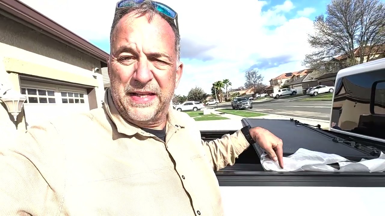 Hard Tri-Fold Truck Bed Tonneau Cover Compatible with Jeep Gladiator JT 1 min version