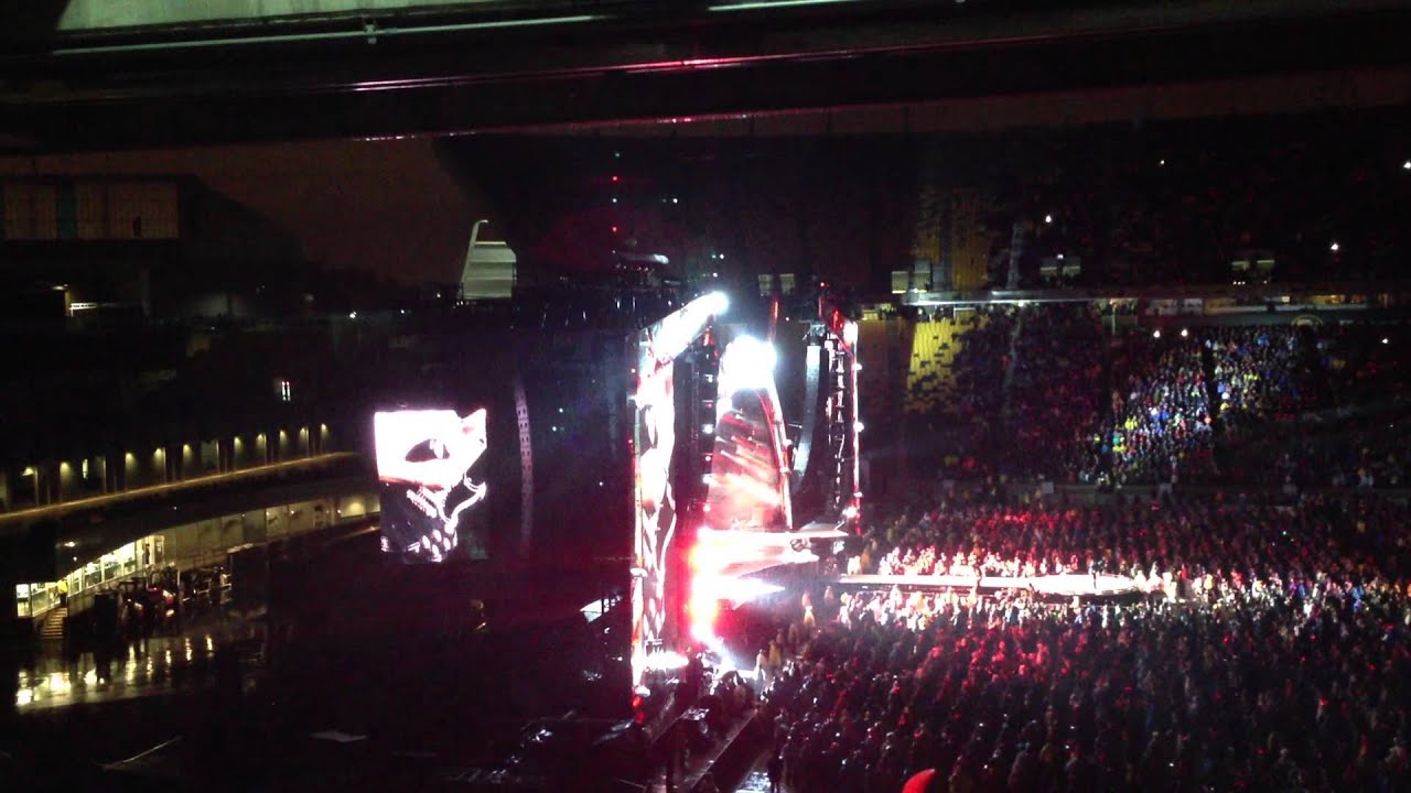 AC/DC: Live In Edmonton (September 20th, 2015) - T.N.T. - YouTube