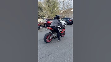 Aprilia RSV4 sounds insane🤯🔥
