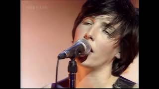 Texas - Put Your Arms Around Me - TOTP - 14 November 1997