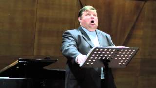 Yoram Chaiter singing Ave Maria by Schubert live recital 30/6/13 chords