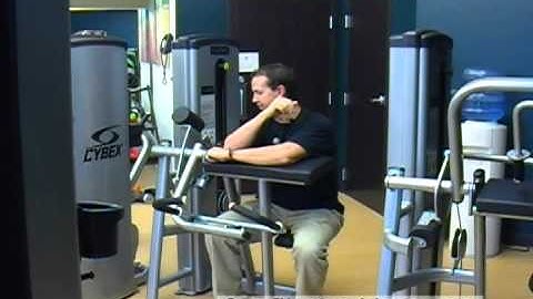 FreeFitnessVideos.com:  Cybex VR1 Arm Curl