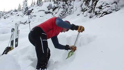 How To Dig A Snow Pit