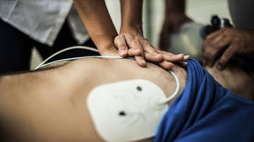 Difference Between Monophasic and Biphasic Defibrillator