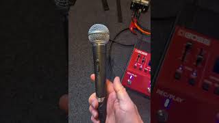 Acoustic Pedalboard setup with Looper and Freeze pedal #acousticmusic #looperpedal #rc500